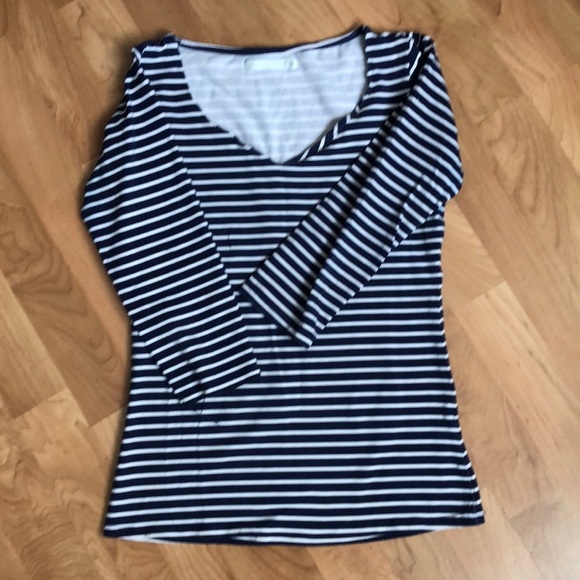 Stripped, blue and white, 3/4 length sleeve top - Picture 3 of 4